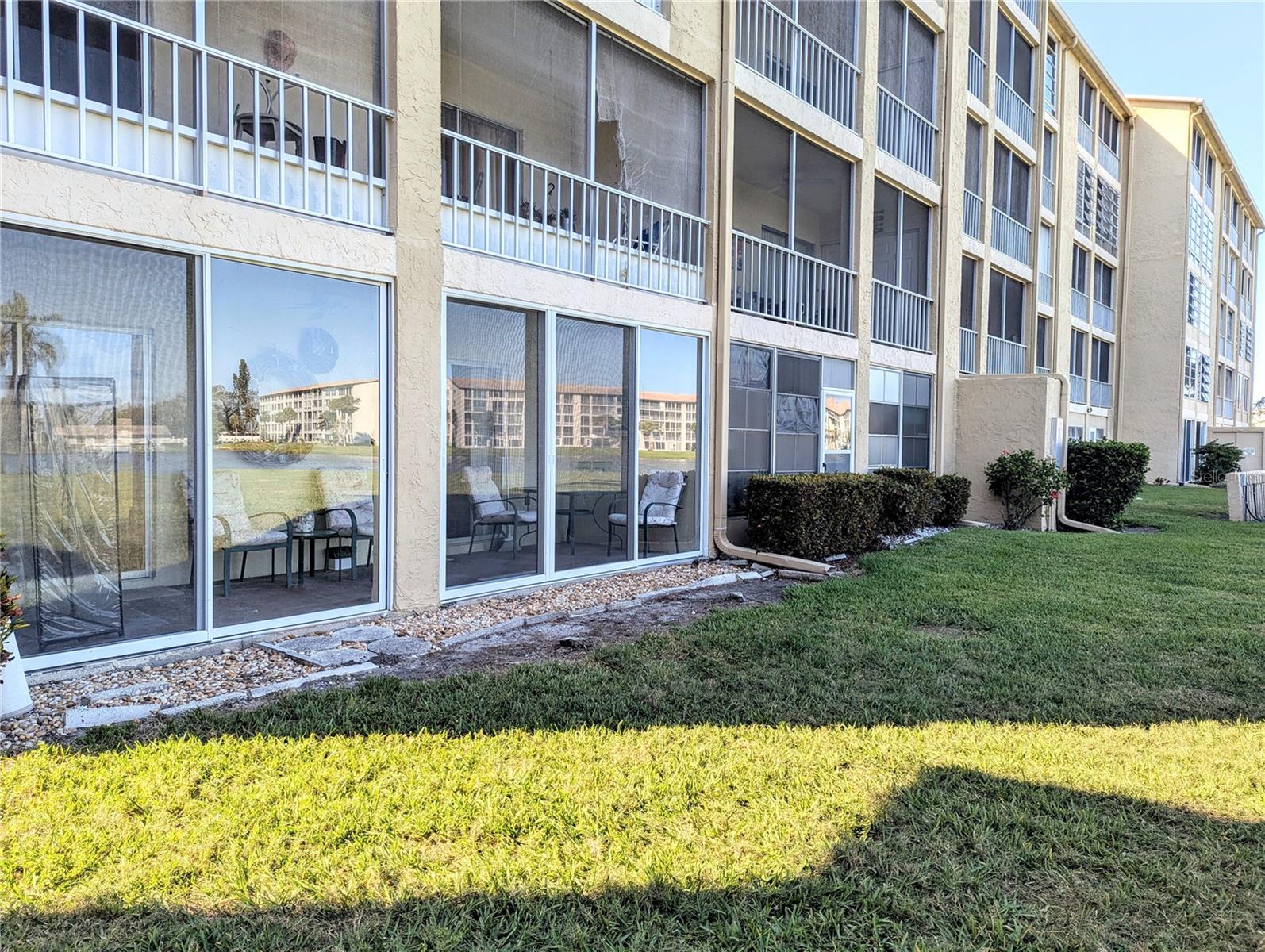 3711 LAKE BAYSHORE DR #H-116, BRADENTON, FL, 34205