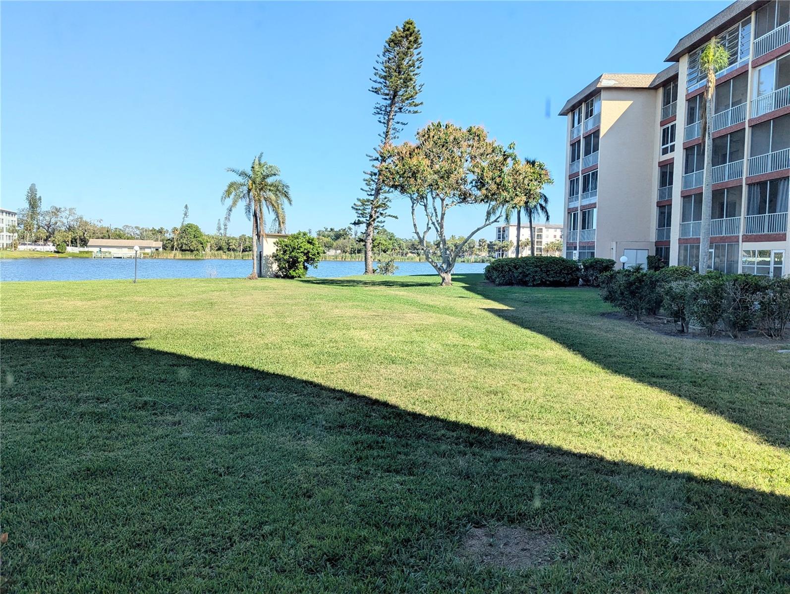 3711 LAKE BAYSHORE DR #H-116, BRADENTON, FL, 34205
