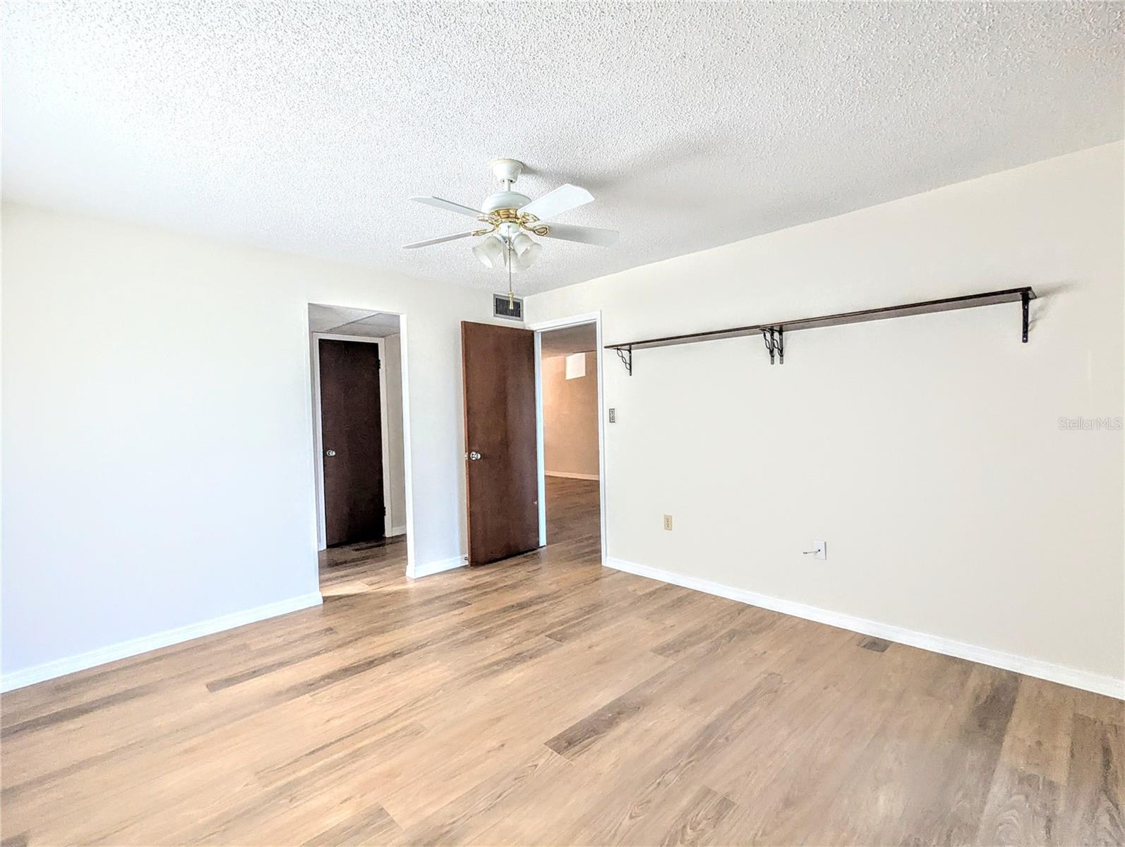 3711 LAKE BAYSHORE DR #H-116, BRADENTON, FL, 34205