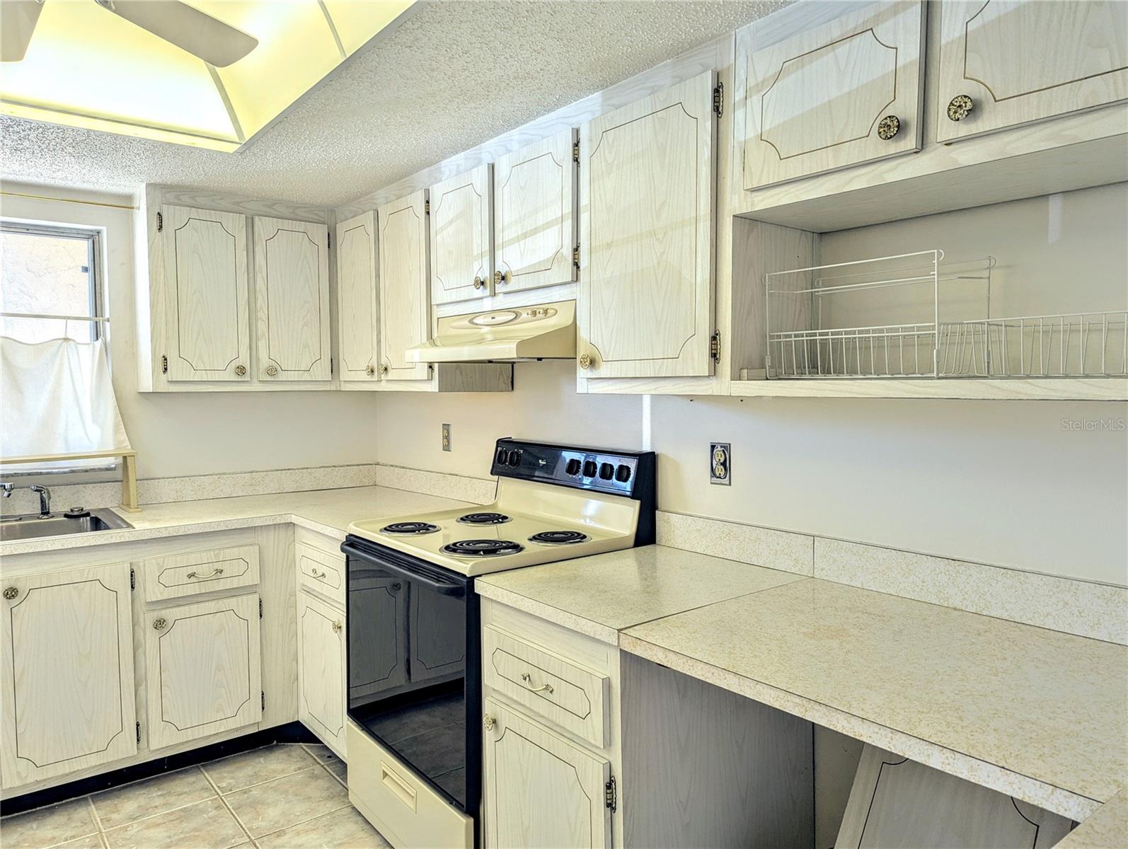 3711 LAKE BAYSHORE DR #H-116, BRADENTON, FL, 34205