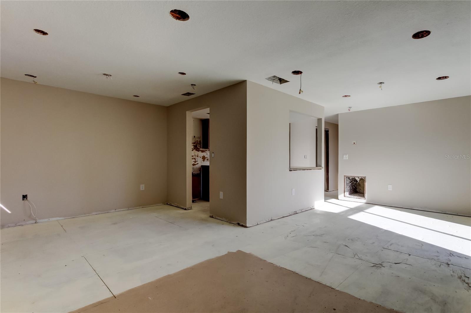 TB8362430 Property Photo