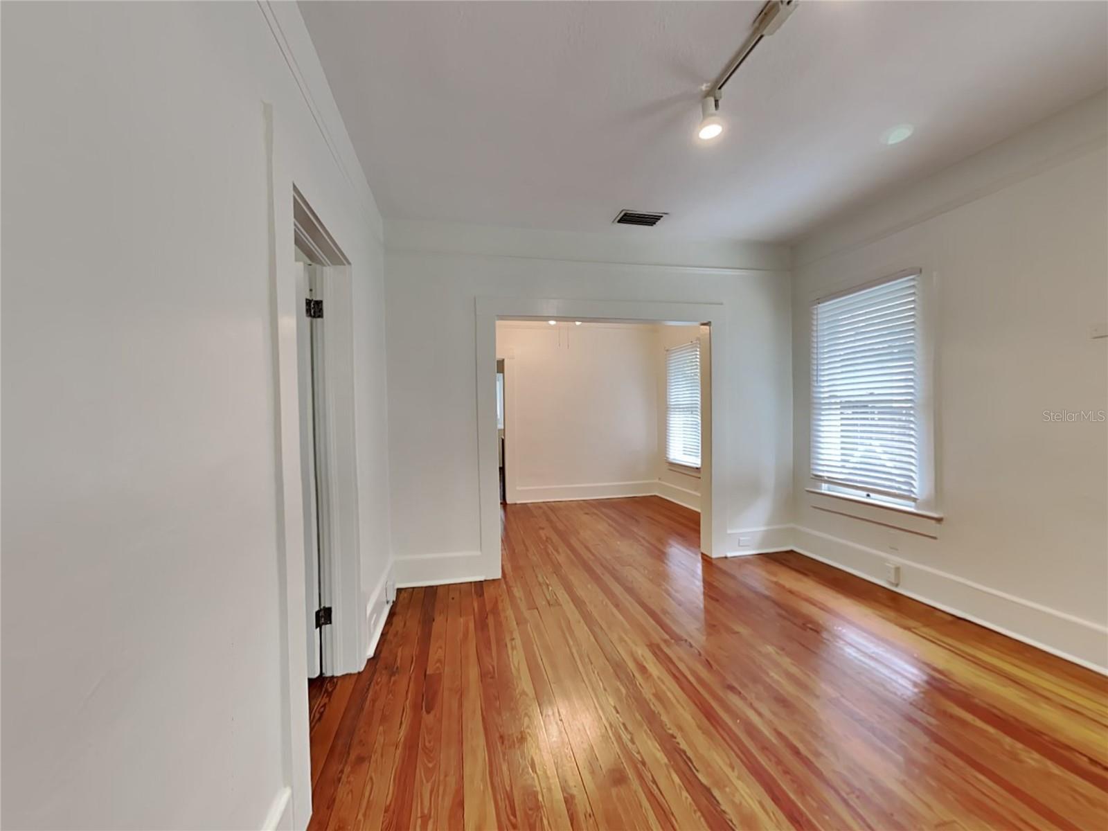538 S EOLA DR, ORLANDO, FL, 32801