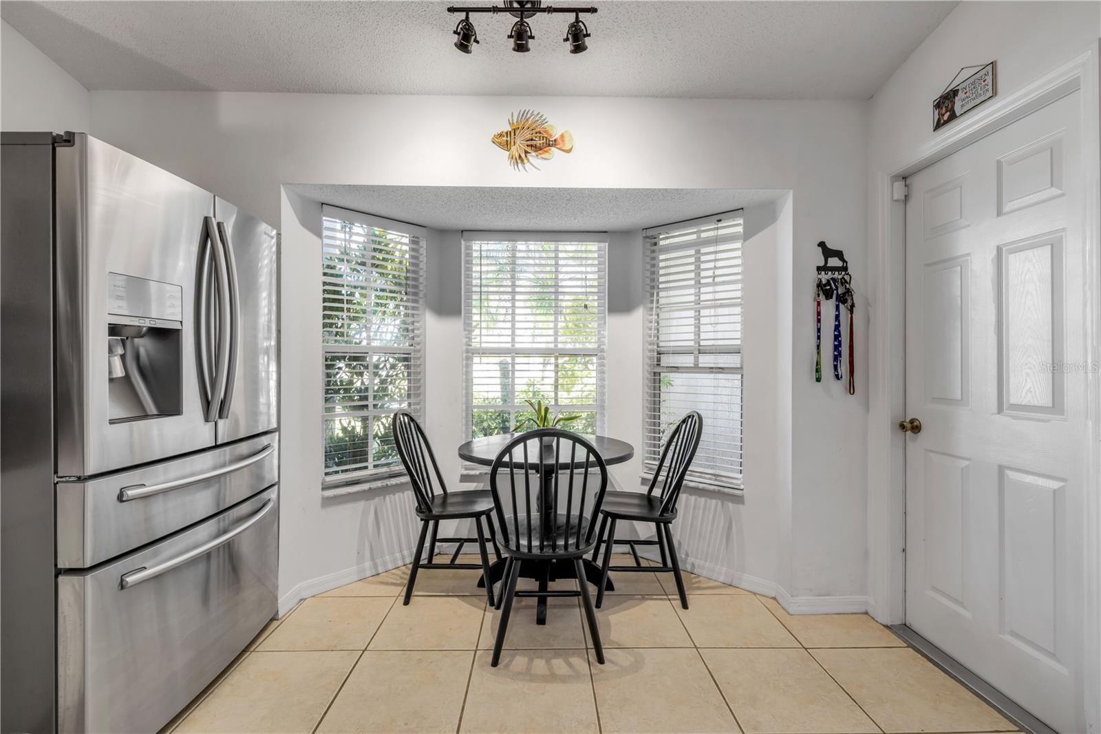 3330 QUEEN PALM DR, EDGEWATER, FL, 32141