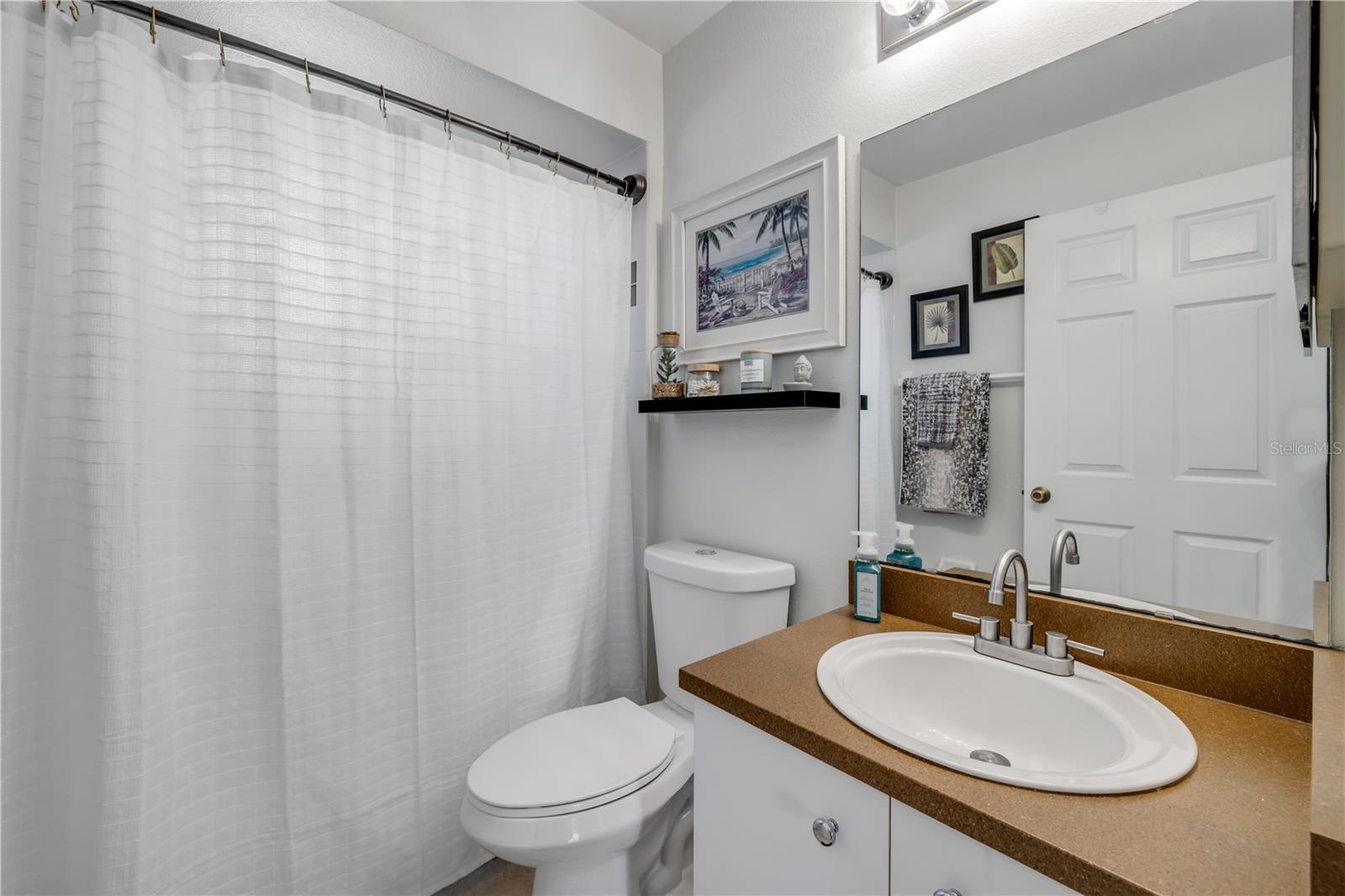 3330 QUEEN PALM DR, EDGEWATER, FL, 32141