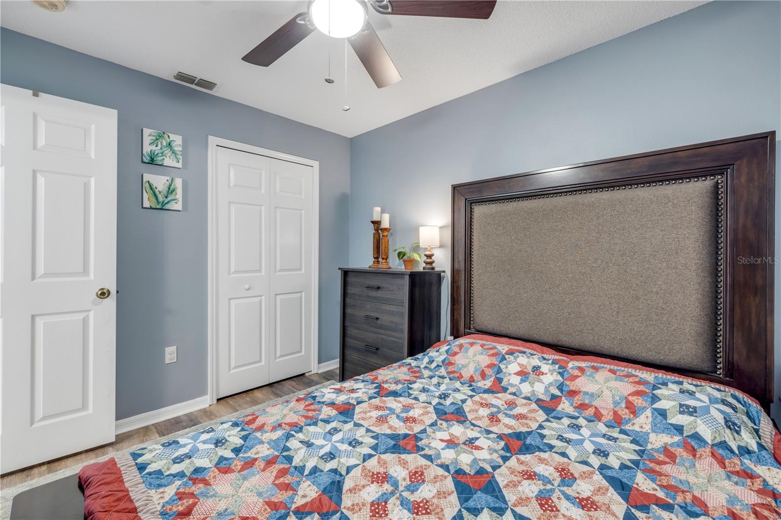 3330 QUEEN PALM DR, EDGEWATER, FL, 32141