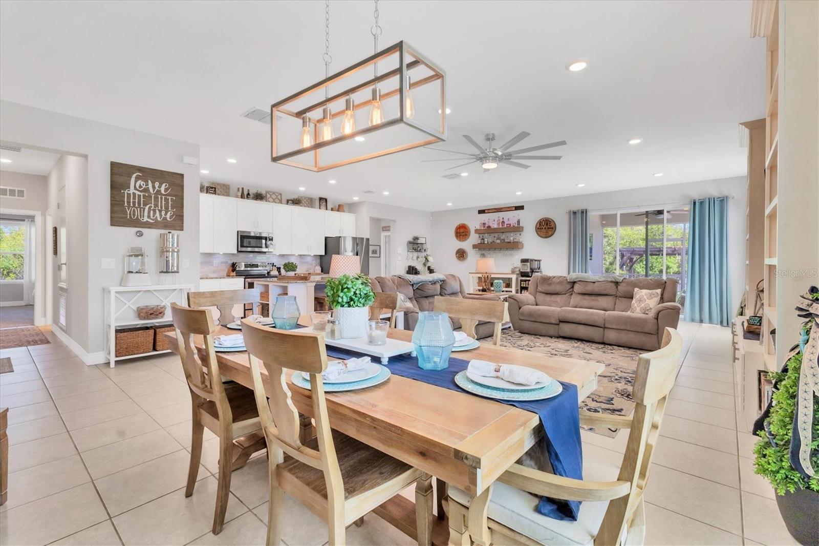 9213 SPRING CIR, PORT CHARLOTTE, FL, 33981
