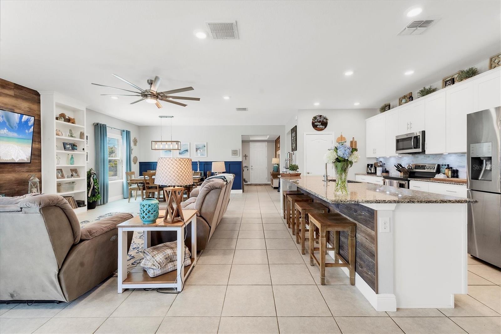 9213 SPRING CIR, PORT CHARLOTTE, FL, 33981