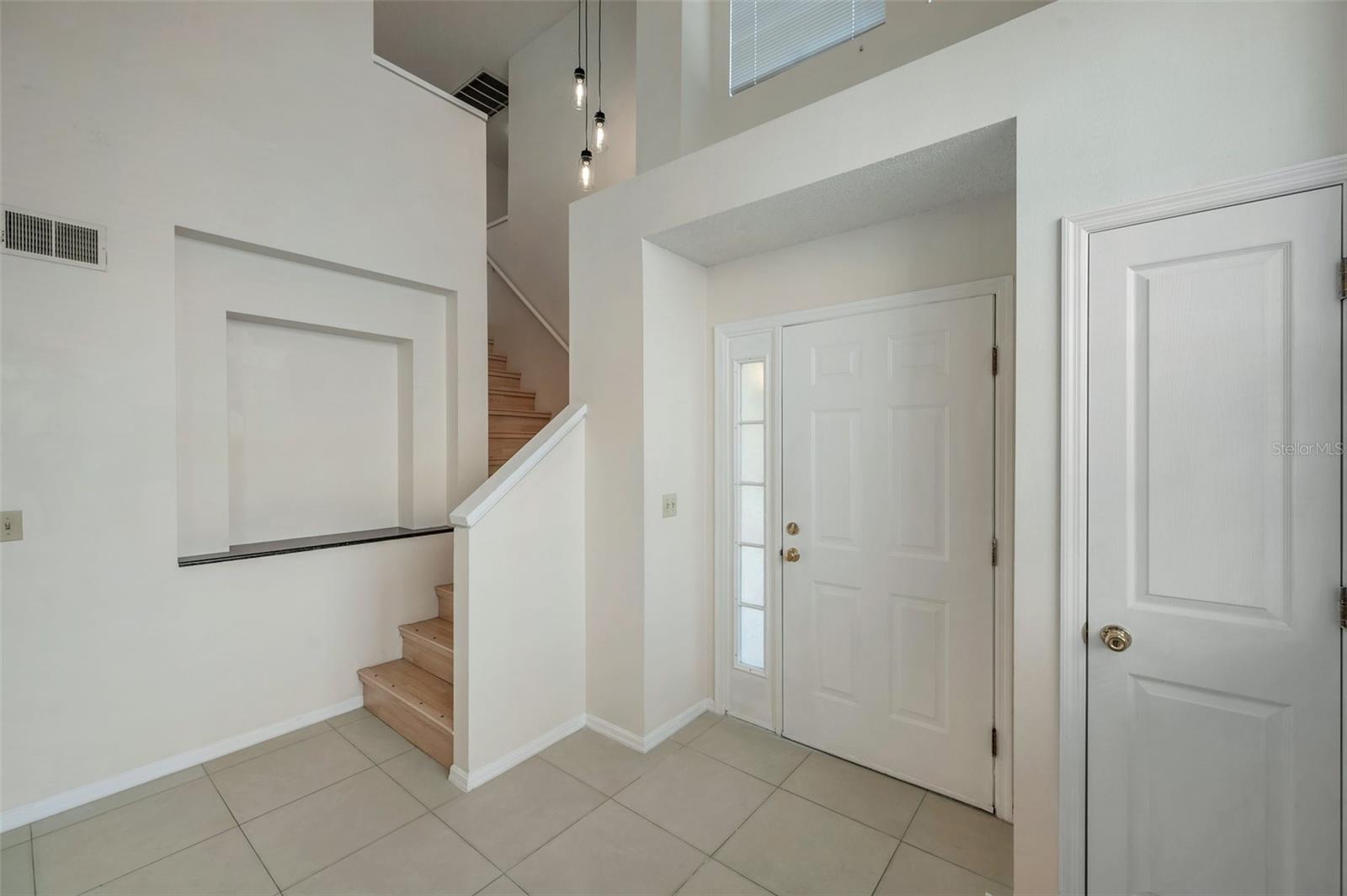 5014 STERLING MANOR DR, TAMPA, FL, 33647
