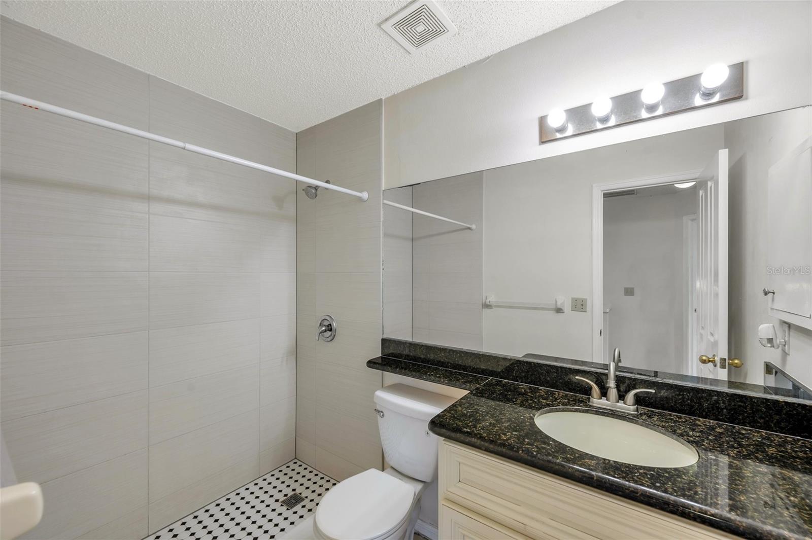 5014 STERLING MANOR DR, TAMPA, FL, 33647