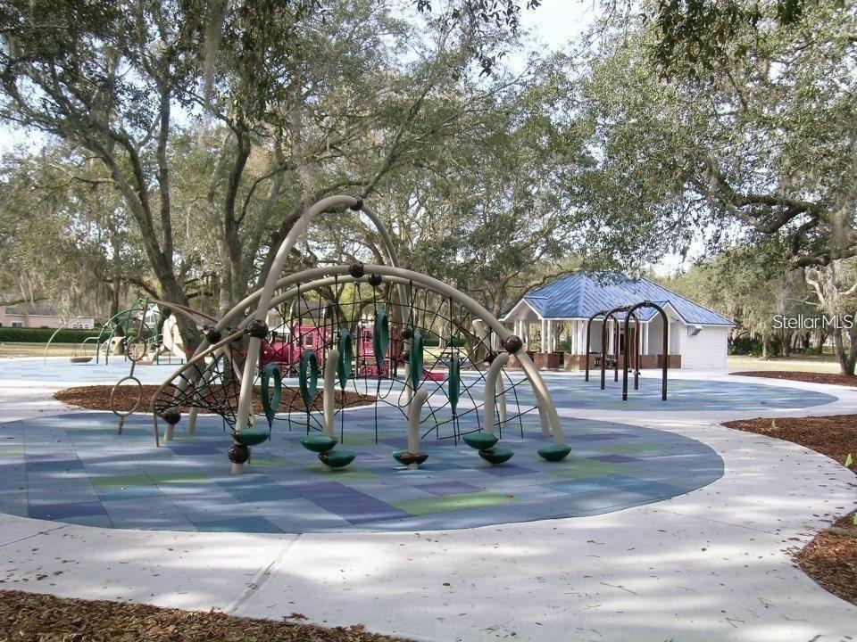 5014 STERLING MANOR DR, TAMPA, FL, 33647