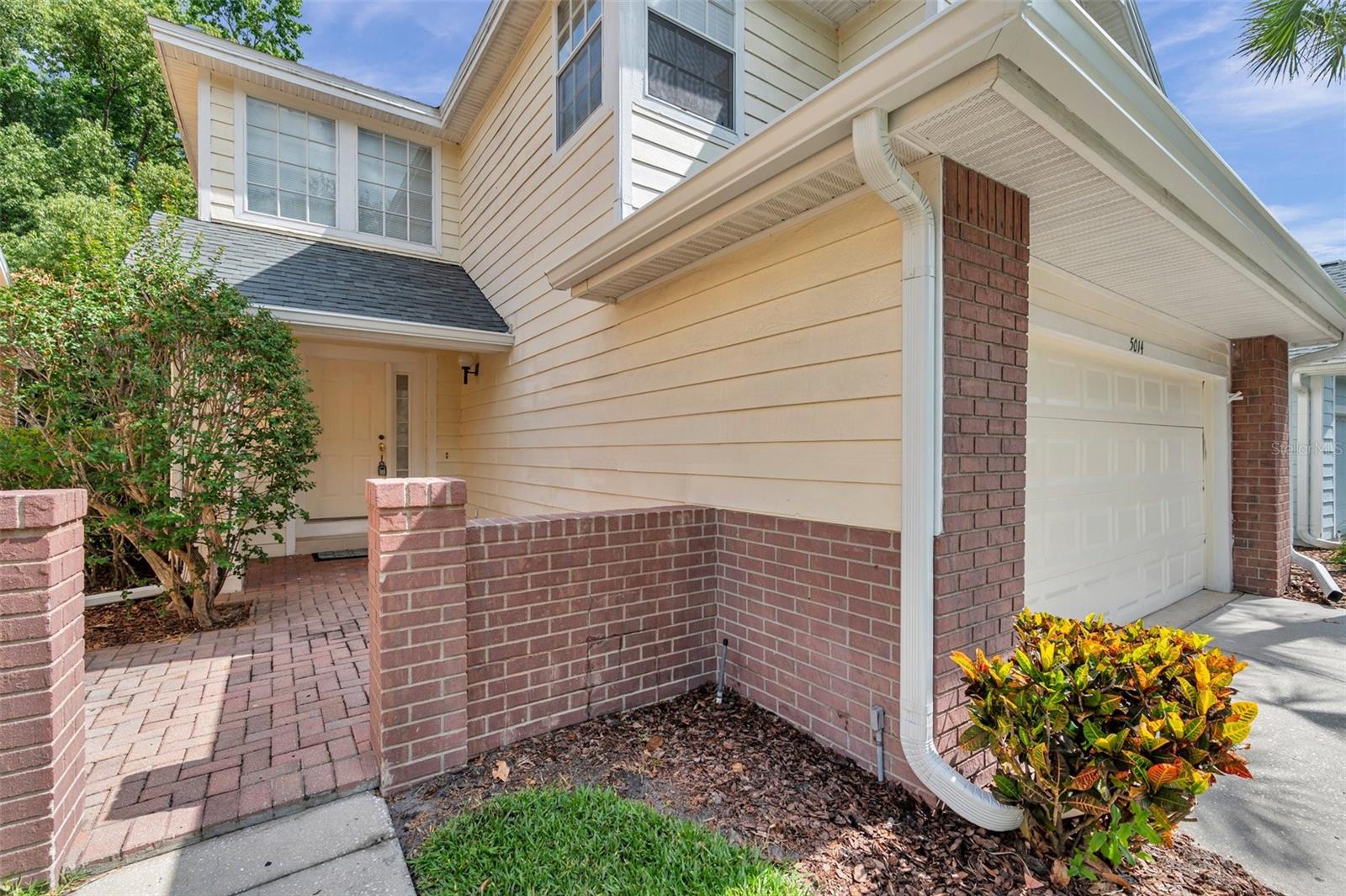 5014 STERLING MANOR DR, TAMPA, FL, 33647