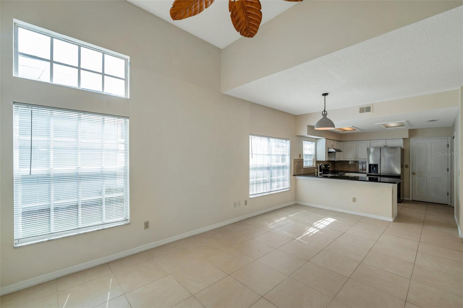 5014 STERLING MANOR DR, TAMPA, FL, 33647
