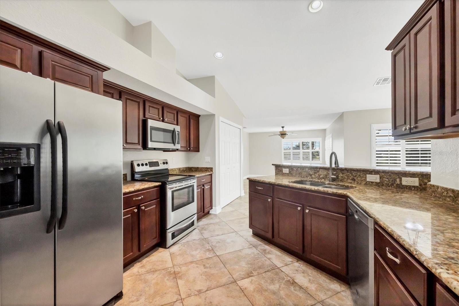 9219 NEWNAN CIR, PORT CHARLOTTE, FL, 33981