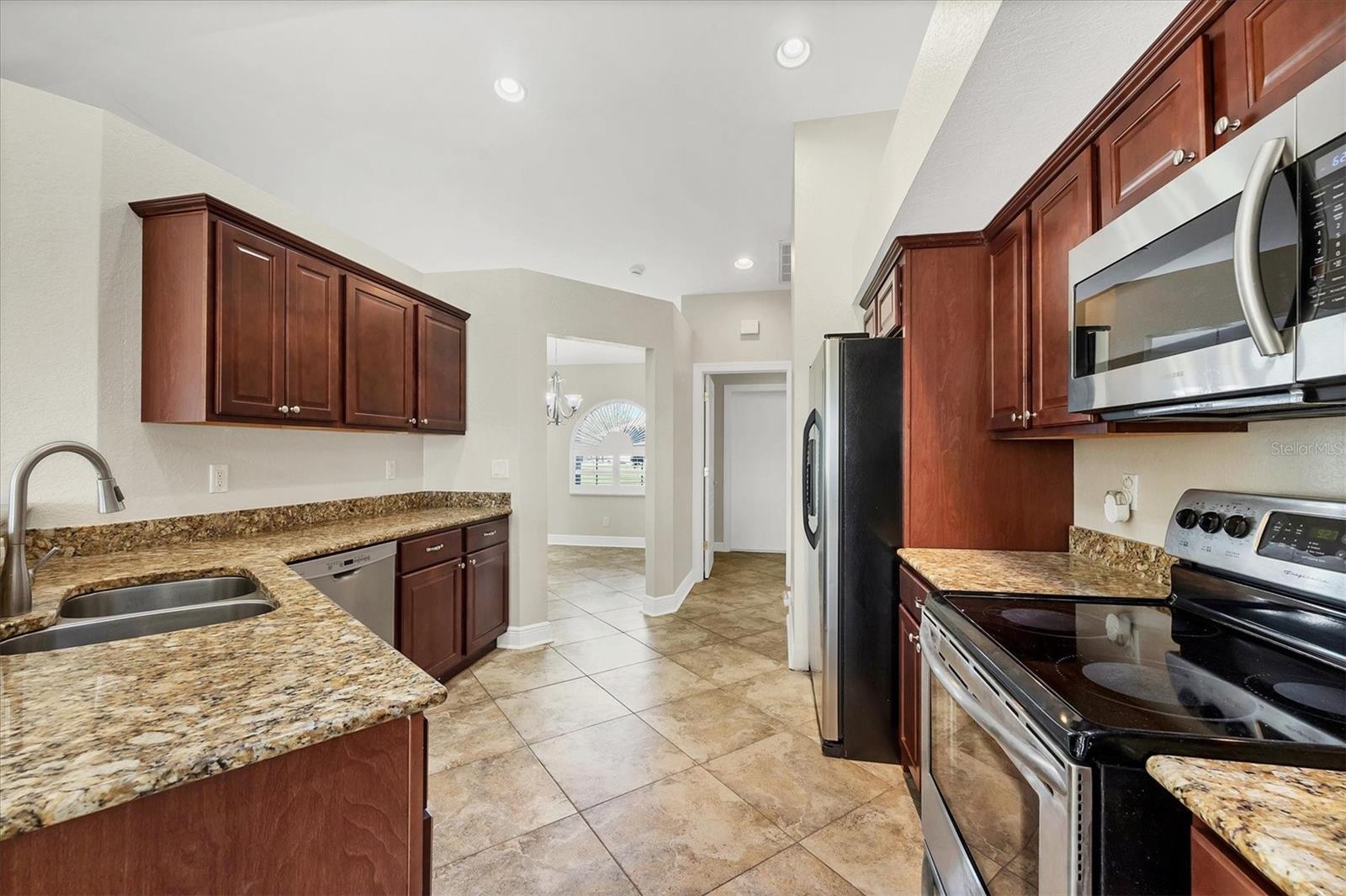 9219 NEWNAN CIR, PORT CHARLOTTE, FL, 33981