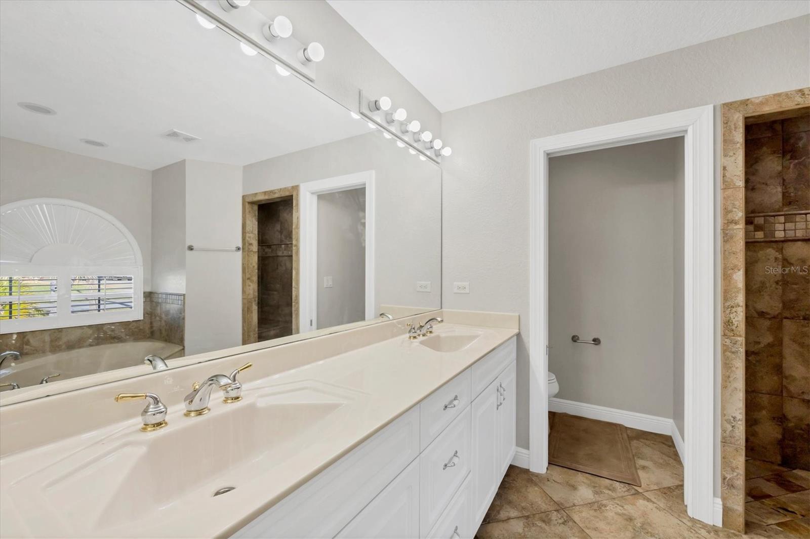 9219 NEWNAN CIR, PORT CHARLOTTE, FL, 33981