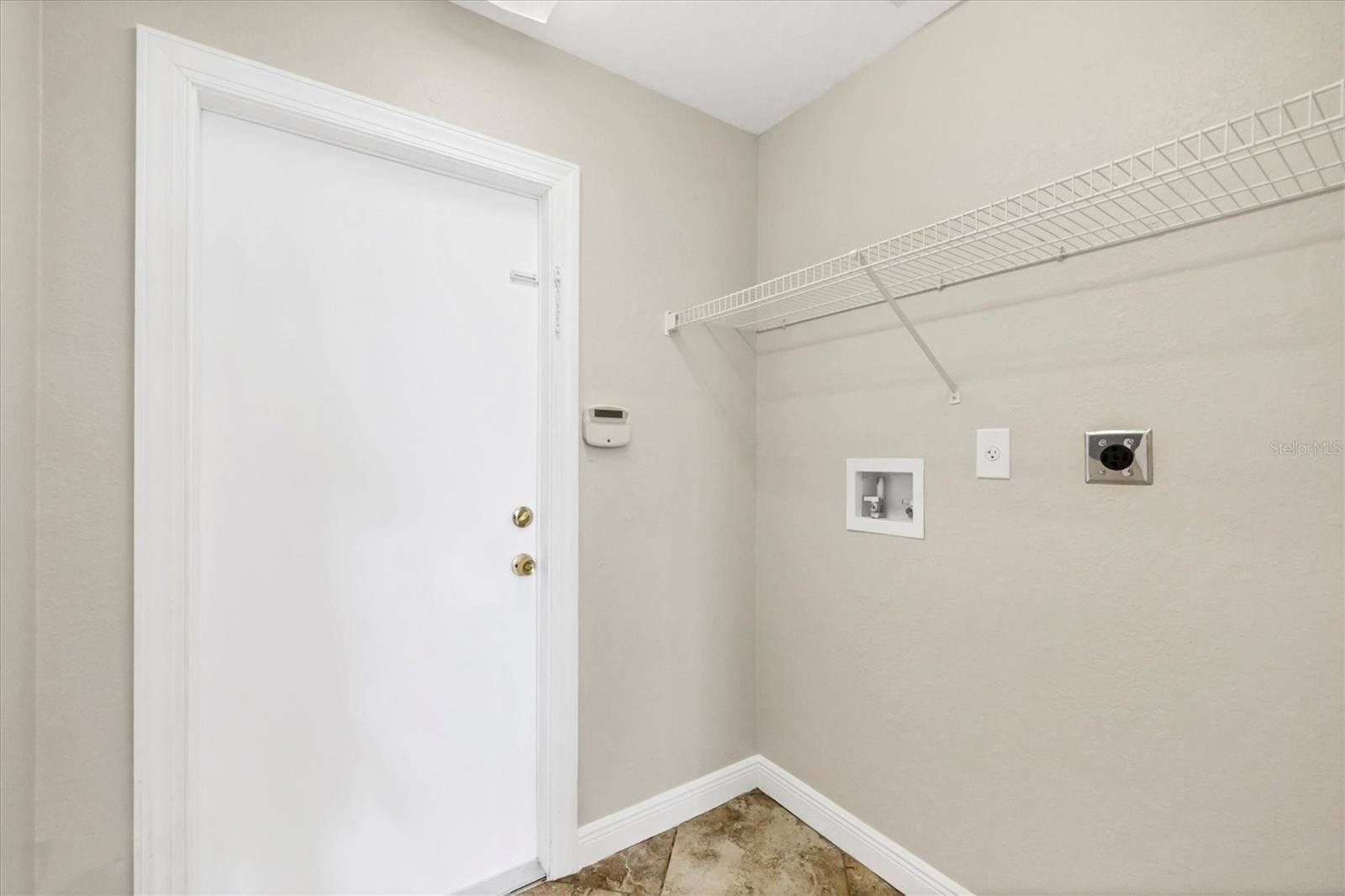 9219 NEWNAN CIR, PORT CHARLOTTE, FL, 33981