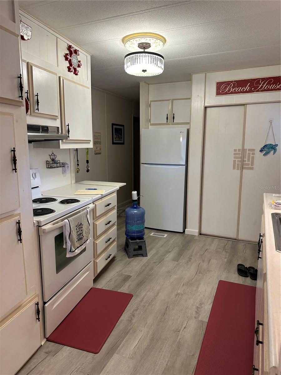 82134 C ST N #134, PINELLAS PARK, FL, 33781