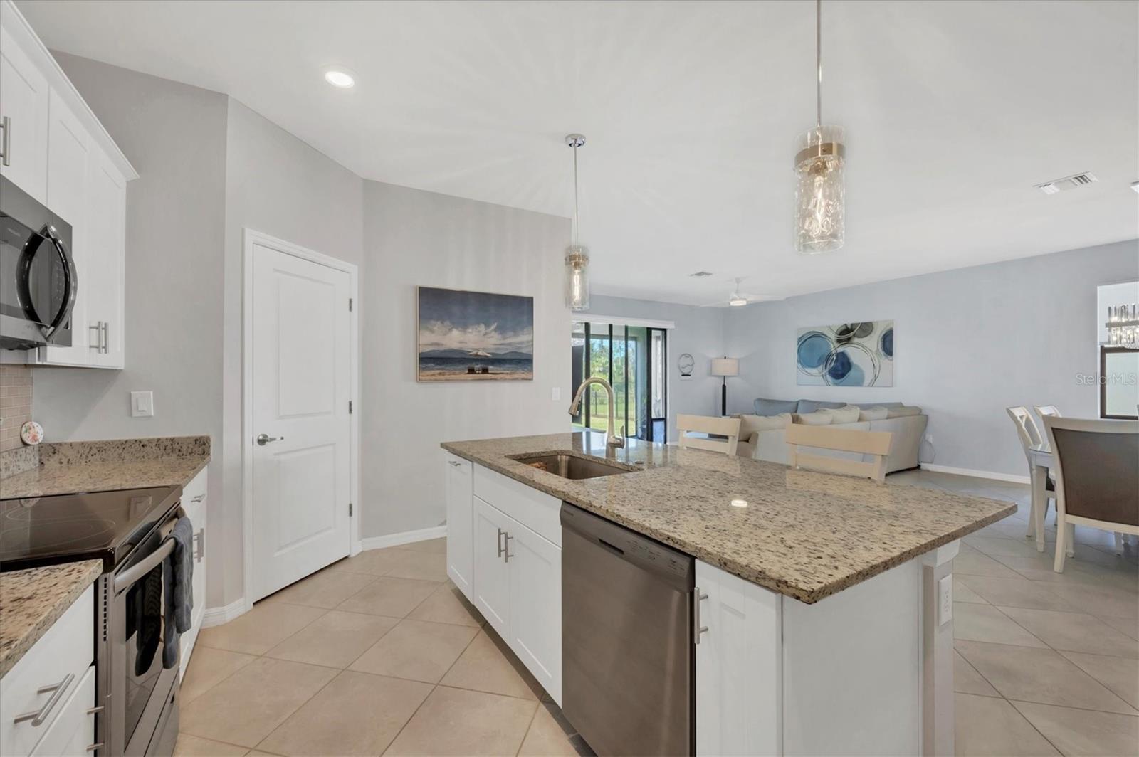 1824 SADDLEWOOD CIR, PORT CHARLOTTE, FL, 33953