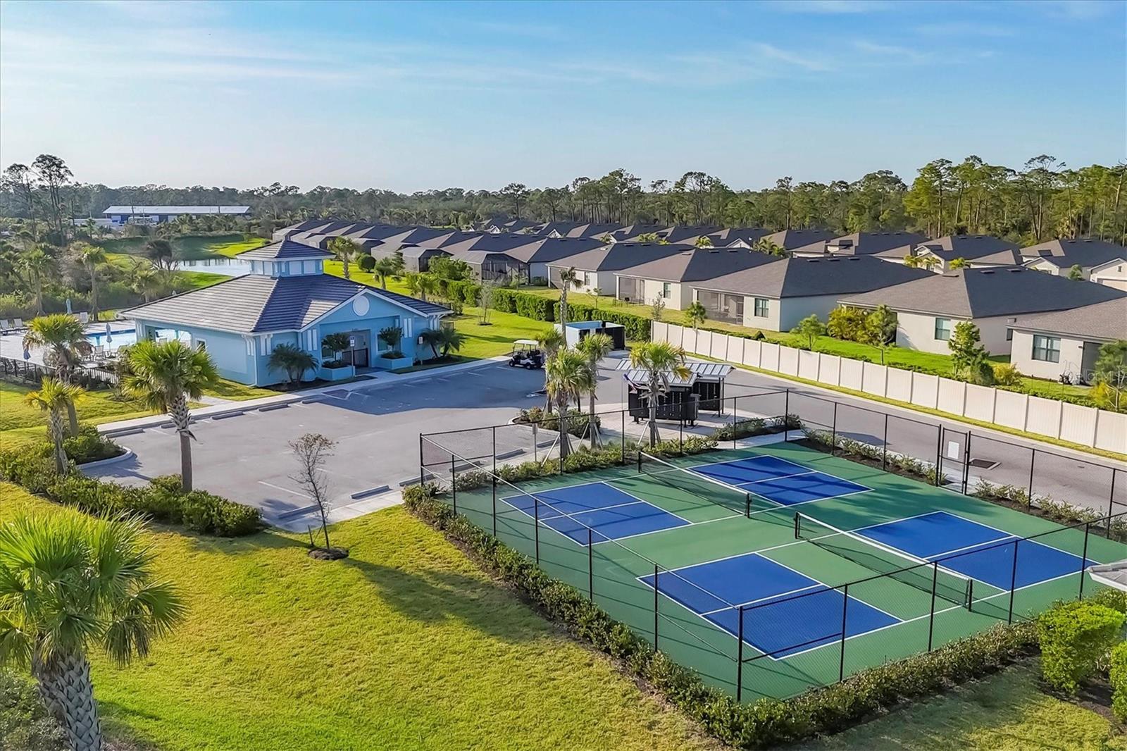1824 SADDLEWOOD CIR, PORT CHARLOTTE, FL, 33953