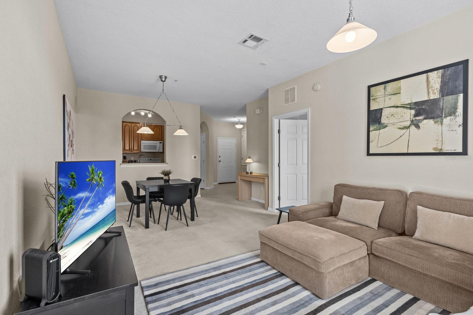 8300 PORTOFINO DR #305, DAVENPORT, FL, 33896