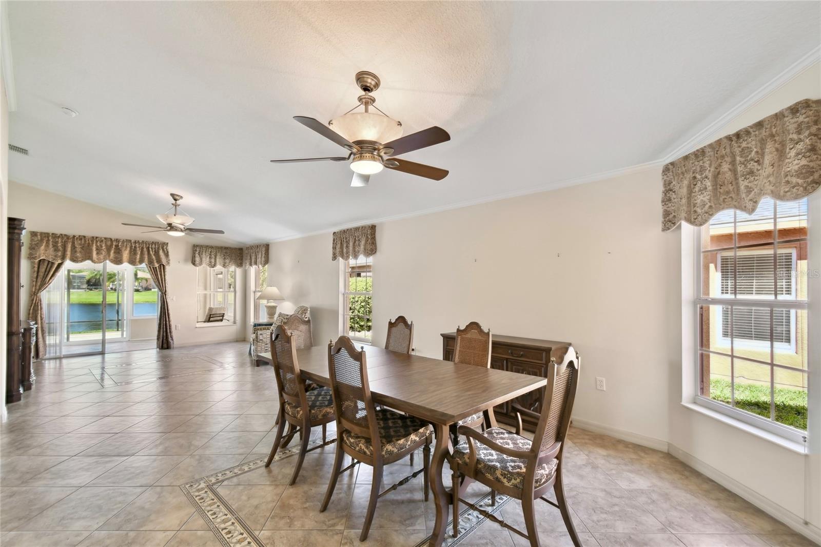 782 VINEYARD WAY, POINCIANA, FL, 34759