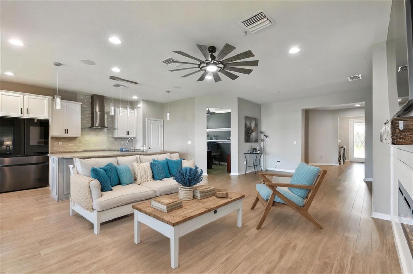 8100 OLIVE BROOK DR, WESLEY CHAPEL, FL, 33545