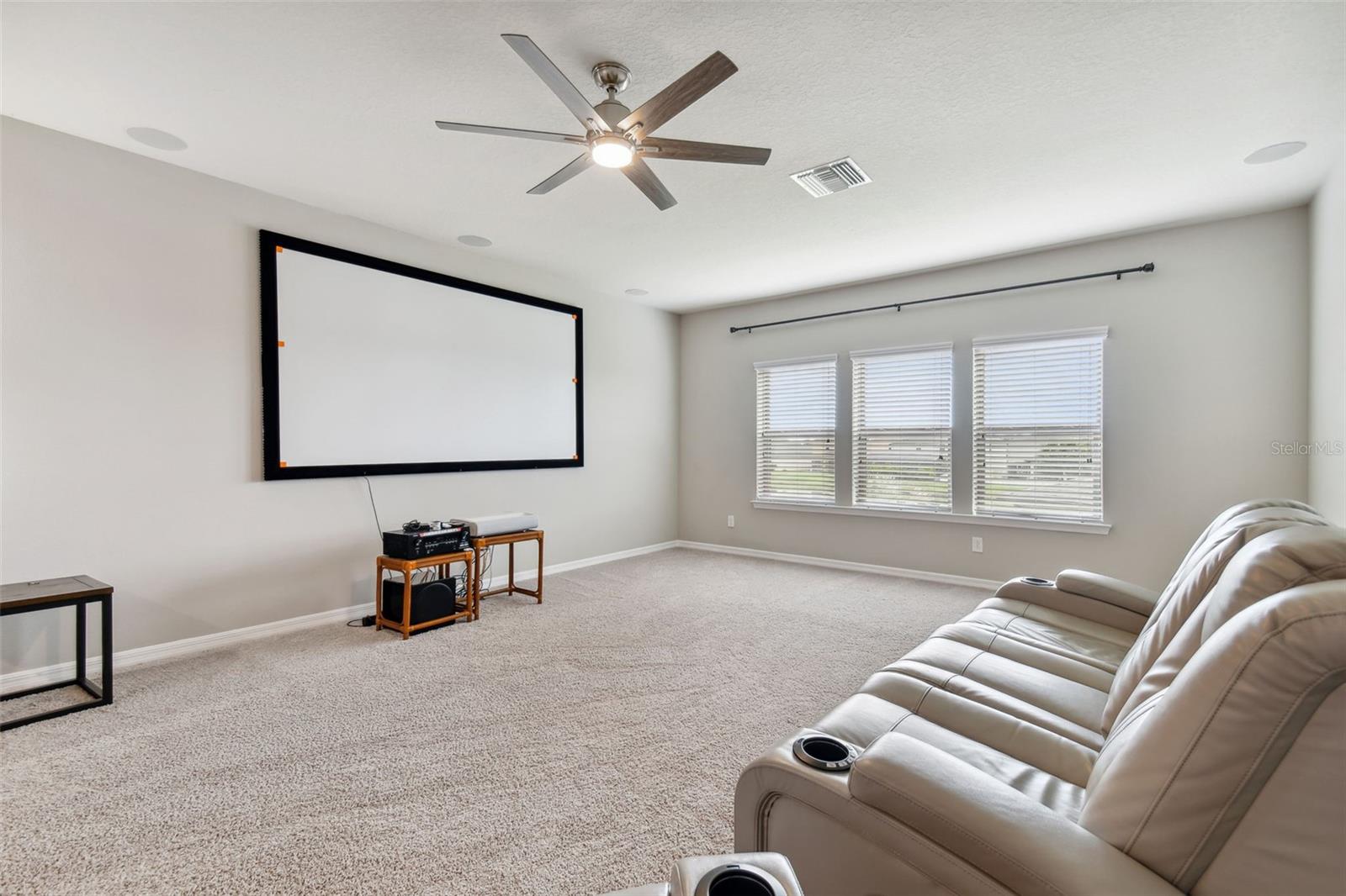 8100 OLIVE BROOK DR, WESLEY CHAPEL, FL, 33545