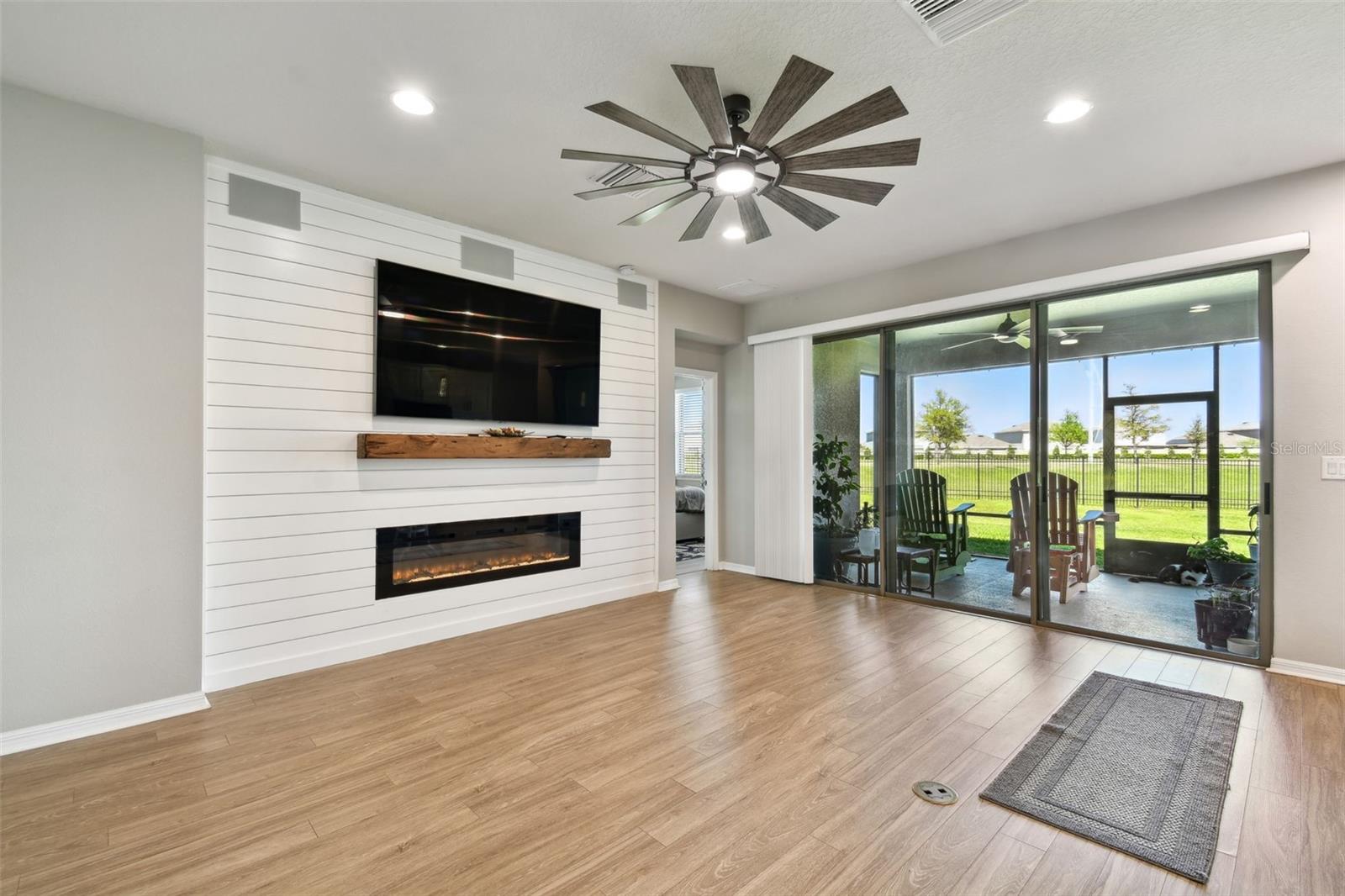 8100 OLIVE BROOK DR, WESLEY CHAPEL, FL, 33545