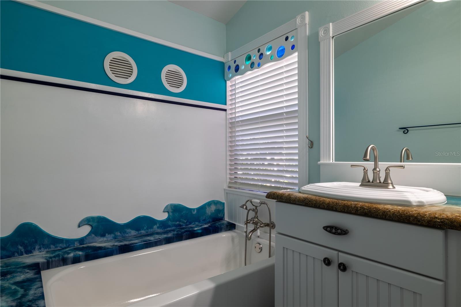 794 PINE SHORES CIR, NEW SMYRNA BEACH, FL, 32168