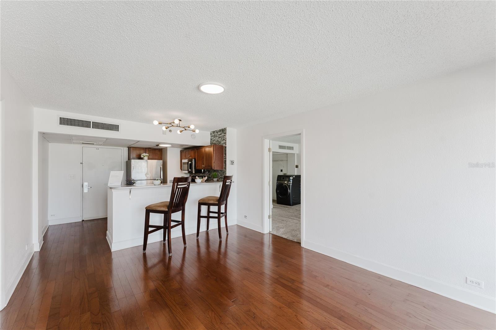 151 E WASHINGTON ST #408, ORLANDO, FL, 32801