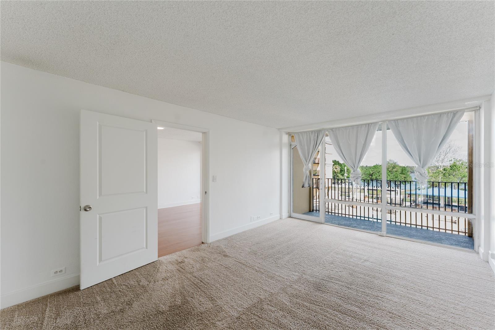 151 E WASHINGTON ST #408, ORLANDO, FL, 32801