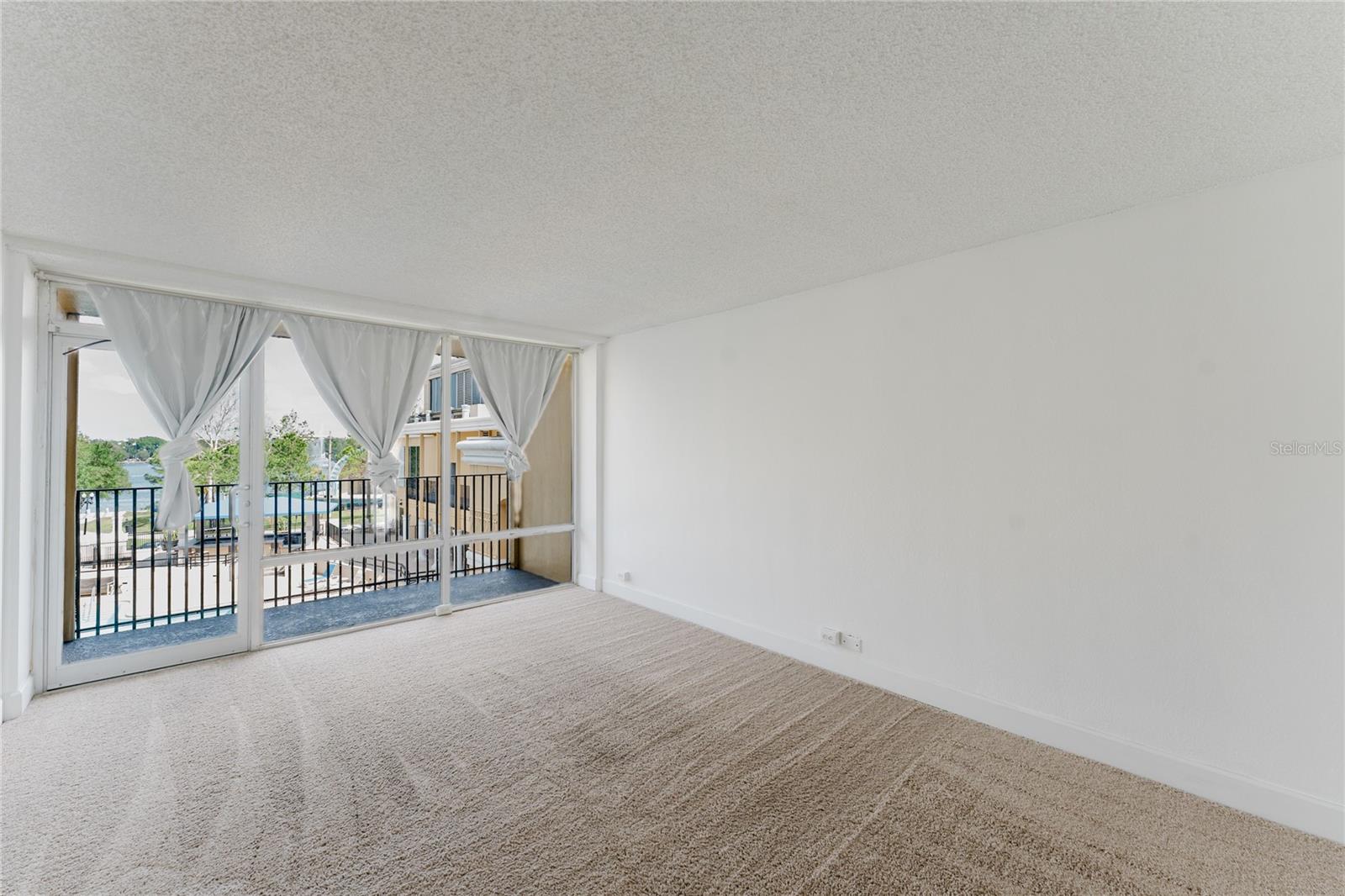 151 E WASHINGTON ST #408, ORLANDO, FL, 32801