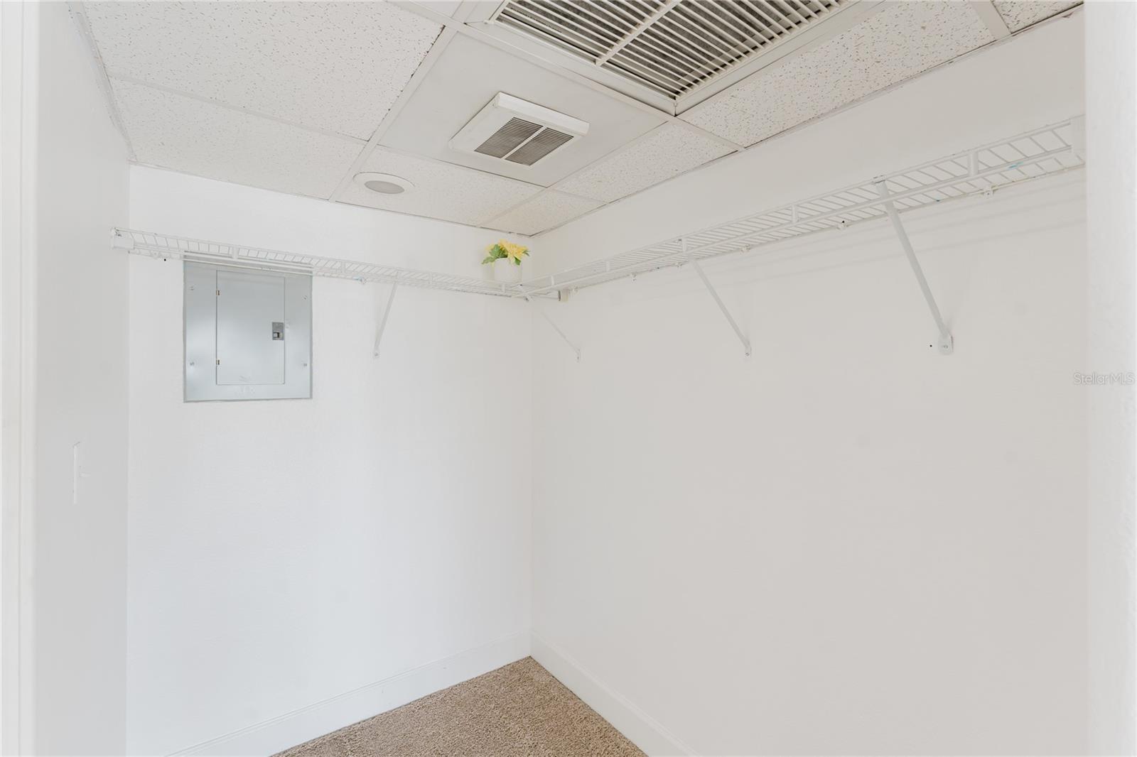 151 E WASHINGTON ST #408, ORLANDO, FL, 32801