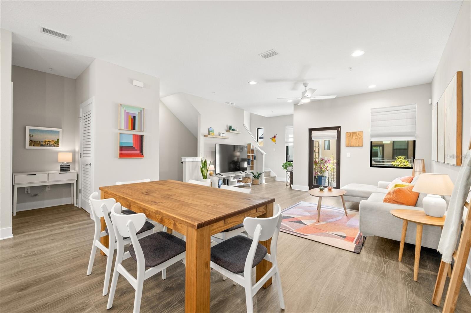 2570 12TH PL N, ST PETERSBURG, FL, 33713