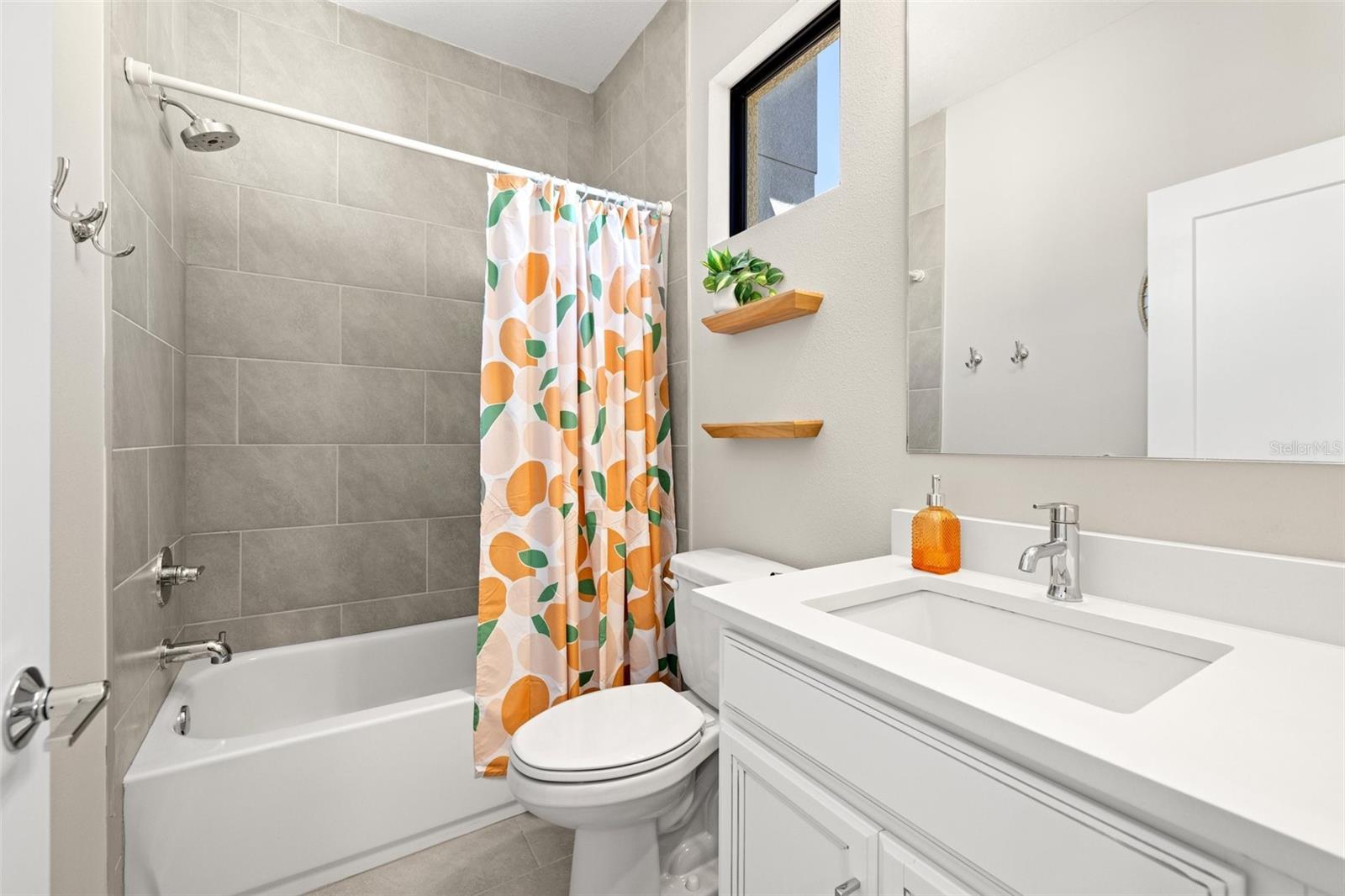 2570 12TH PL N, ST PETERSBURG, FL, 33713