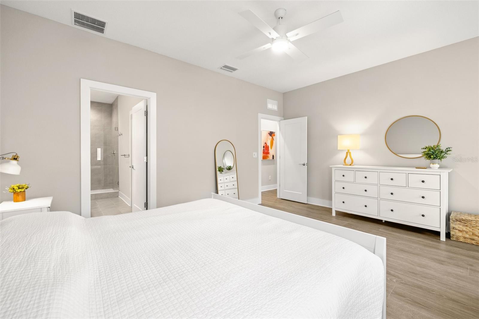 2570 12TH PL N, ST PETERSBURG, FL, 33713