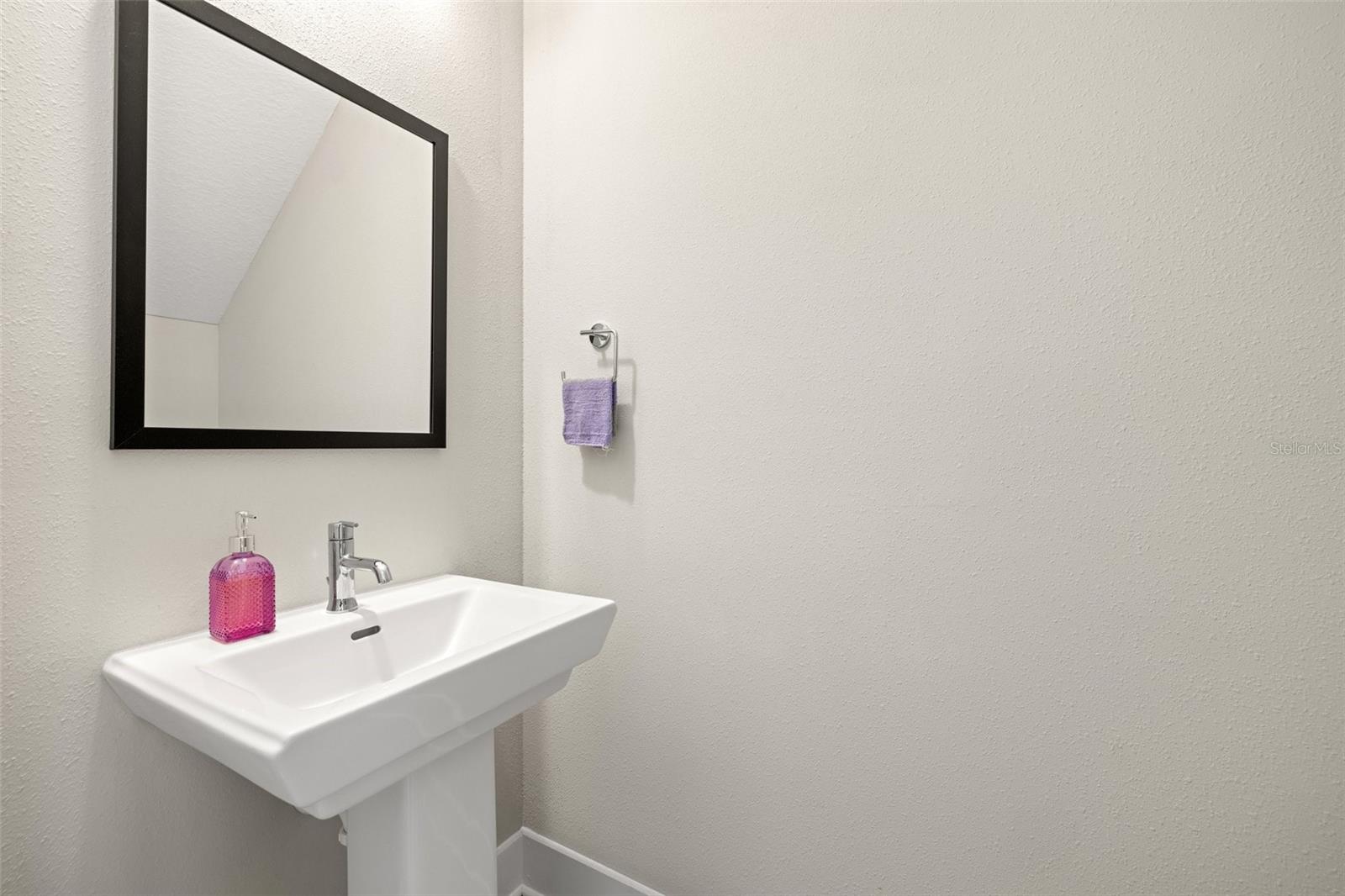 2570 12TH PL N, ST PETERSBURG, FL, 33713