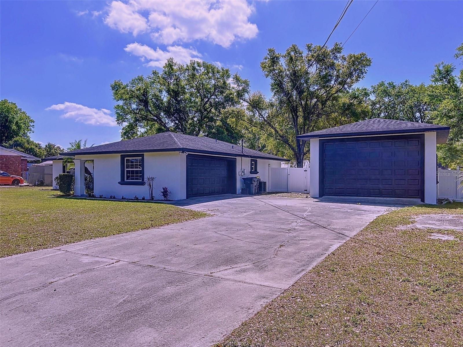 2821 GRAPEFRUIT DR, AUBURNDALE, FL, 33823