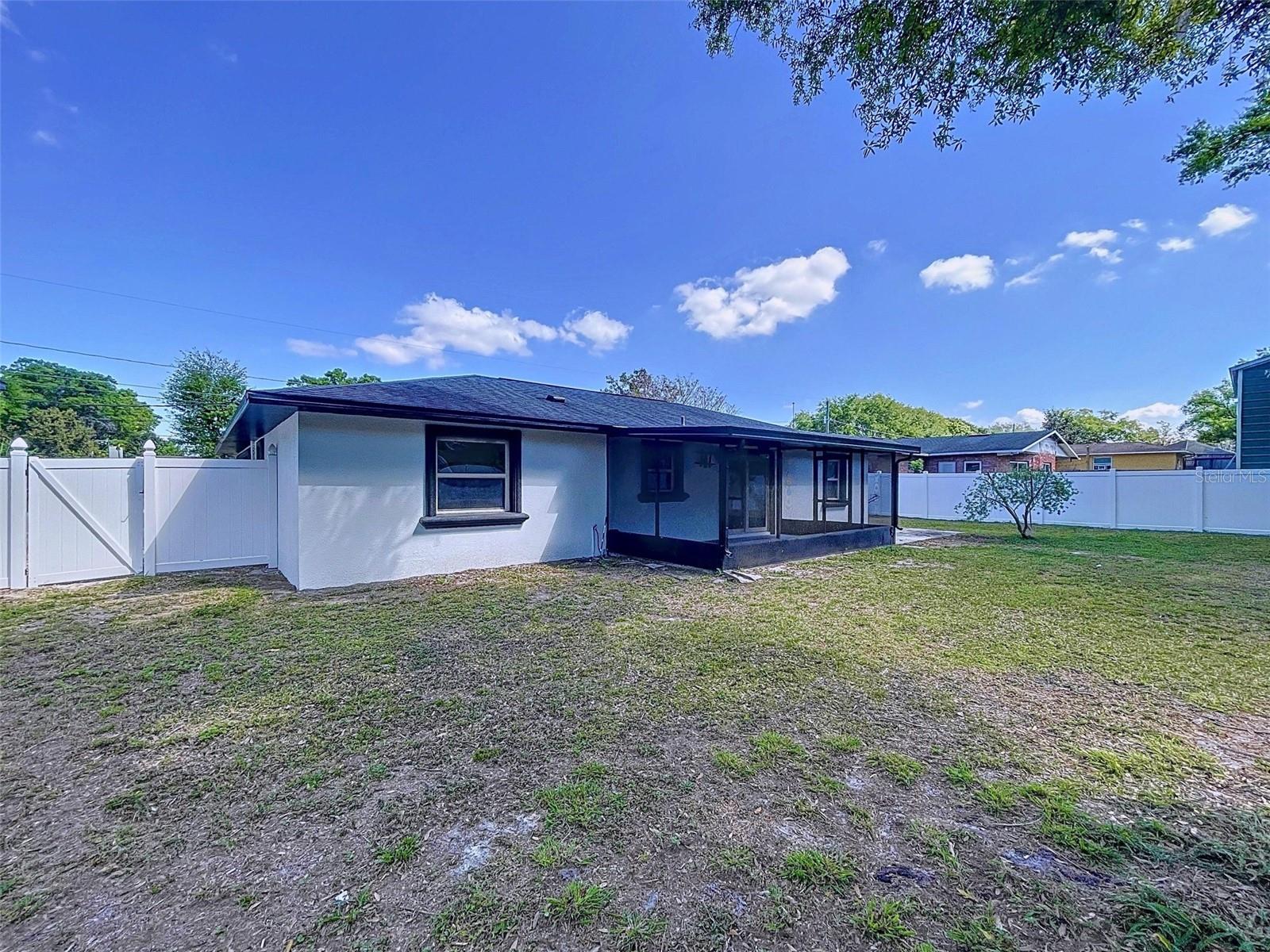 2821 GRAPEFRUIT DR, AUBURNDALE, FL, 33823