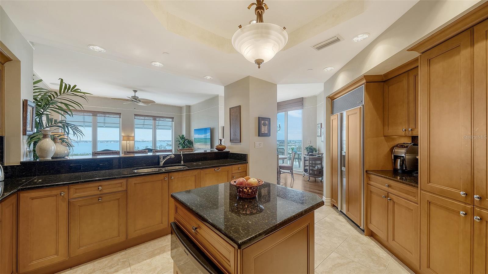 2050 BENJAMIN FRANKLIN DR #A1001, SARASOTA, FL, 34236