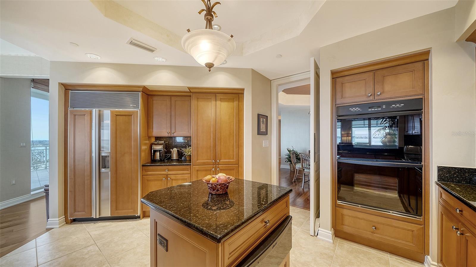 2050 BENJAMIN FRANKLIN DR #A1001, SARASOTA, FL, 34236