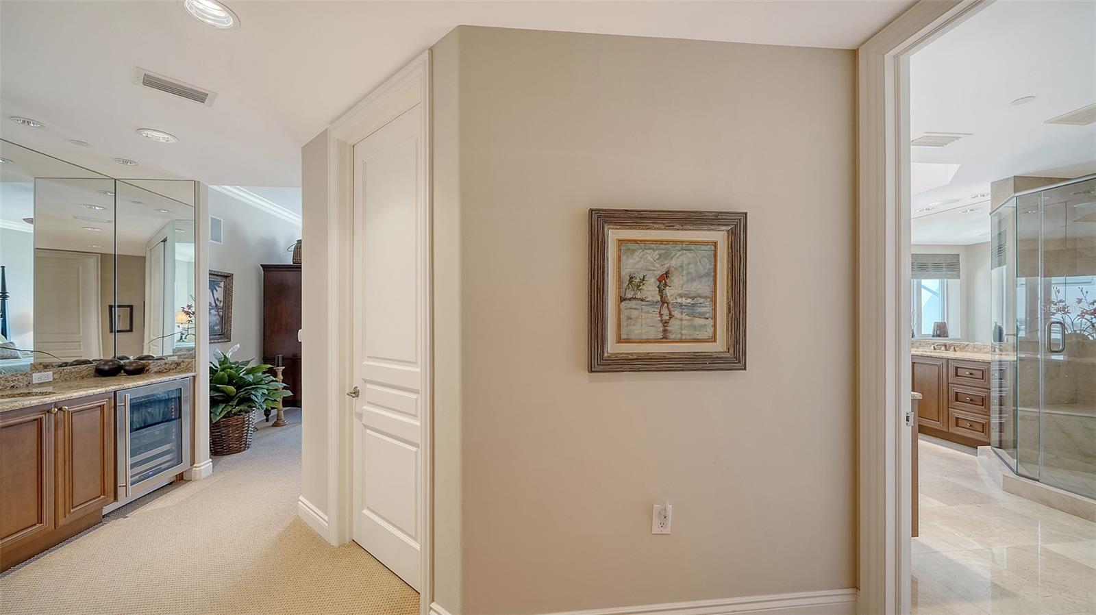 2050 BENJAMIN FRANKLIN DR #A1001, SARASOTA, FL, 34236