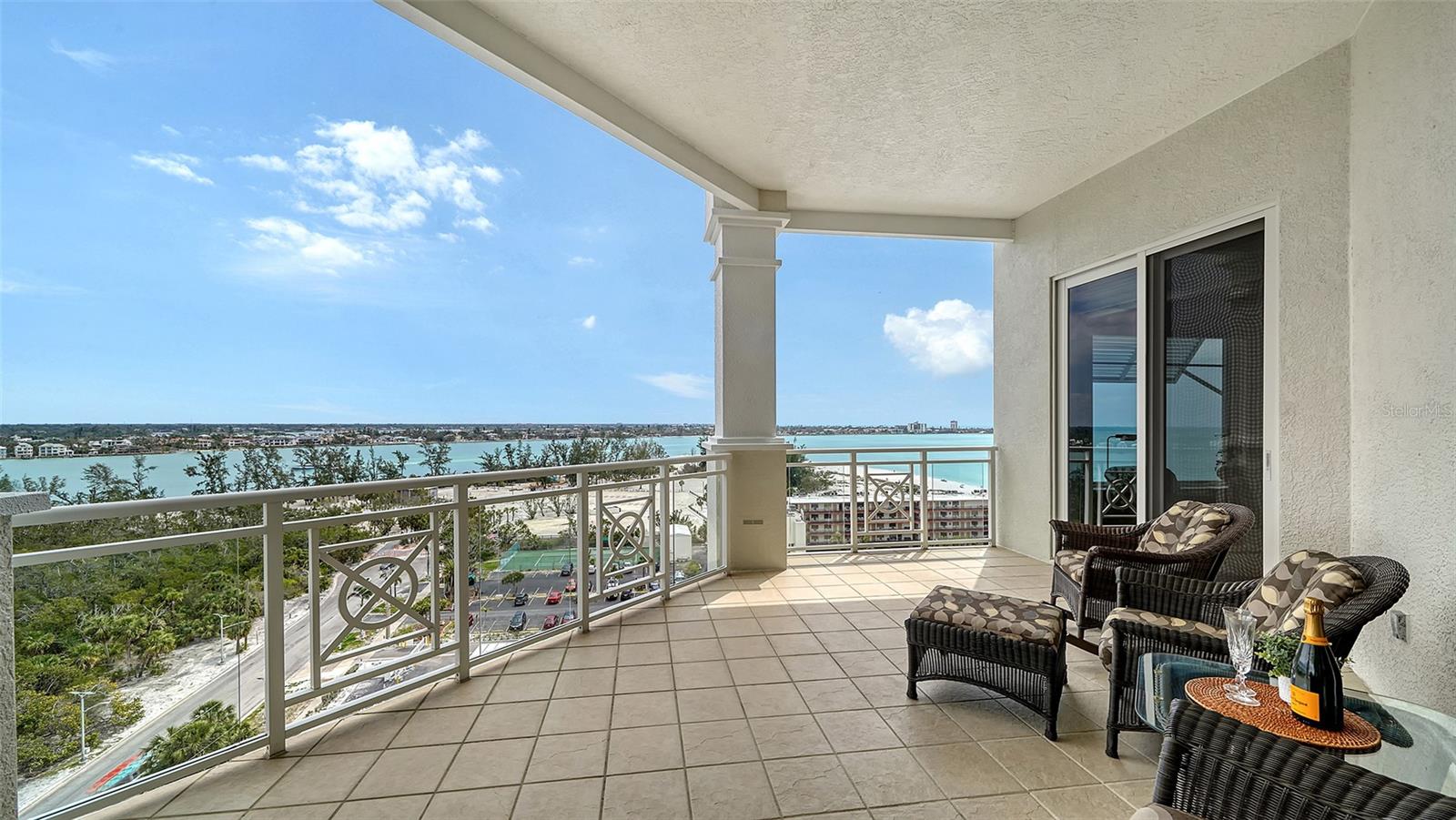 2050 BENJAMIN FRANKLIN DR #A1001, SARASOTA, FL, 34236