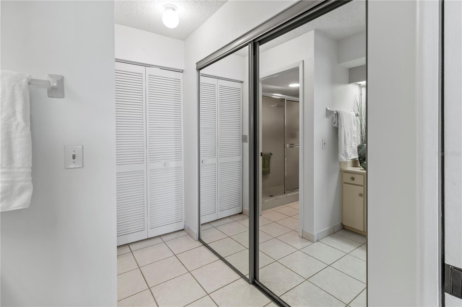 6460 MOURNING DOVE DR #204, BRADENTON, FL, 34210