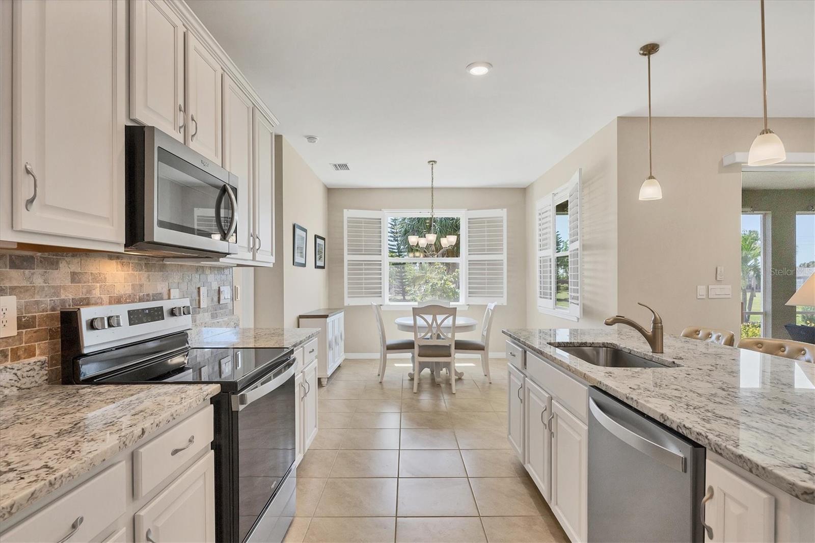 507 W CASHEW, PUNTA GORDA, FL, 33955