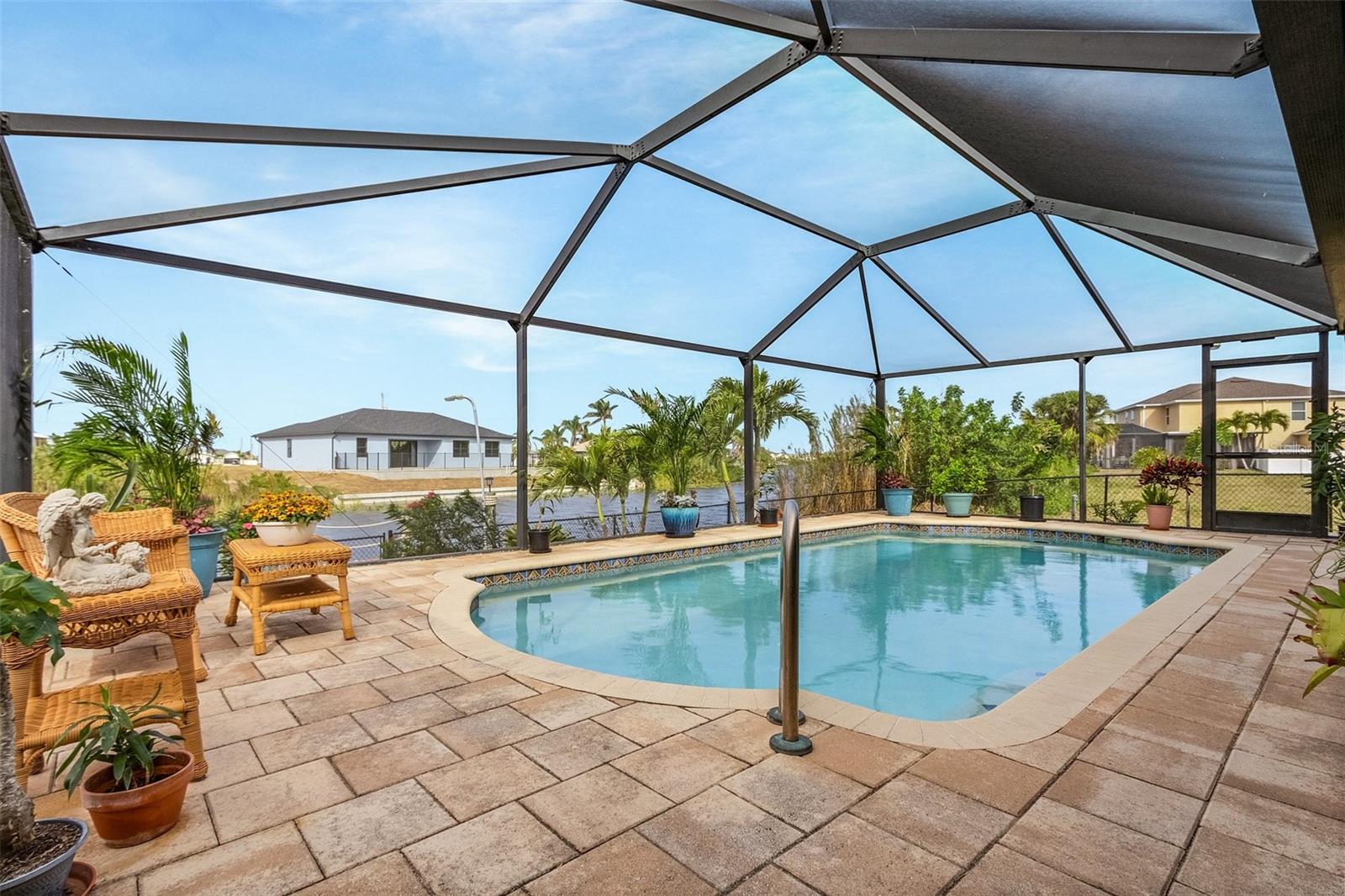 26 NW 29TH PL, CAPE CORAL, FL, 33993