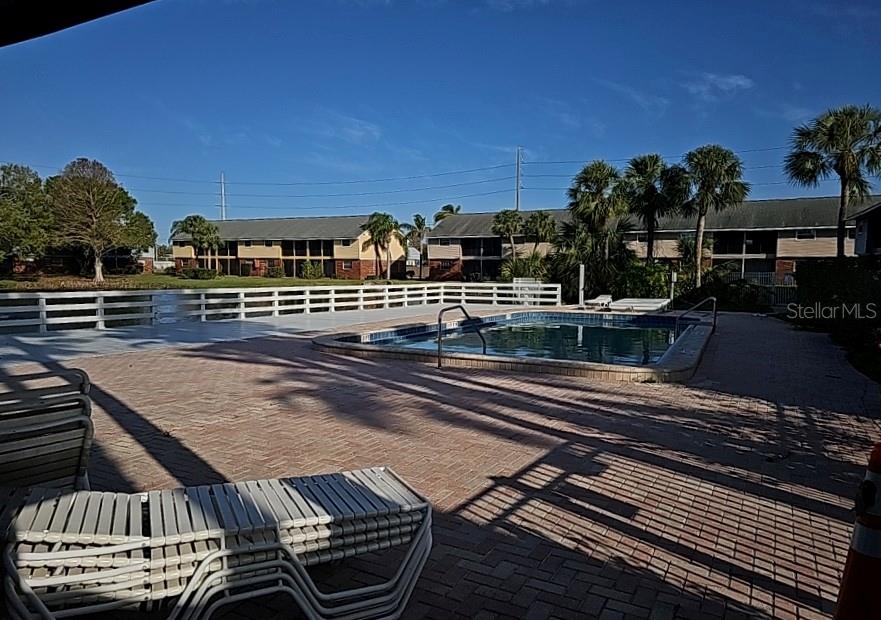 200 COUNTRY CLUB DR #1303, LARGO, FL, 33771