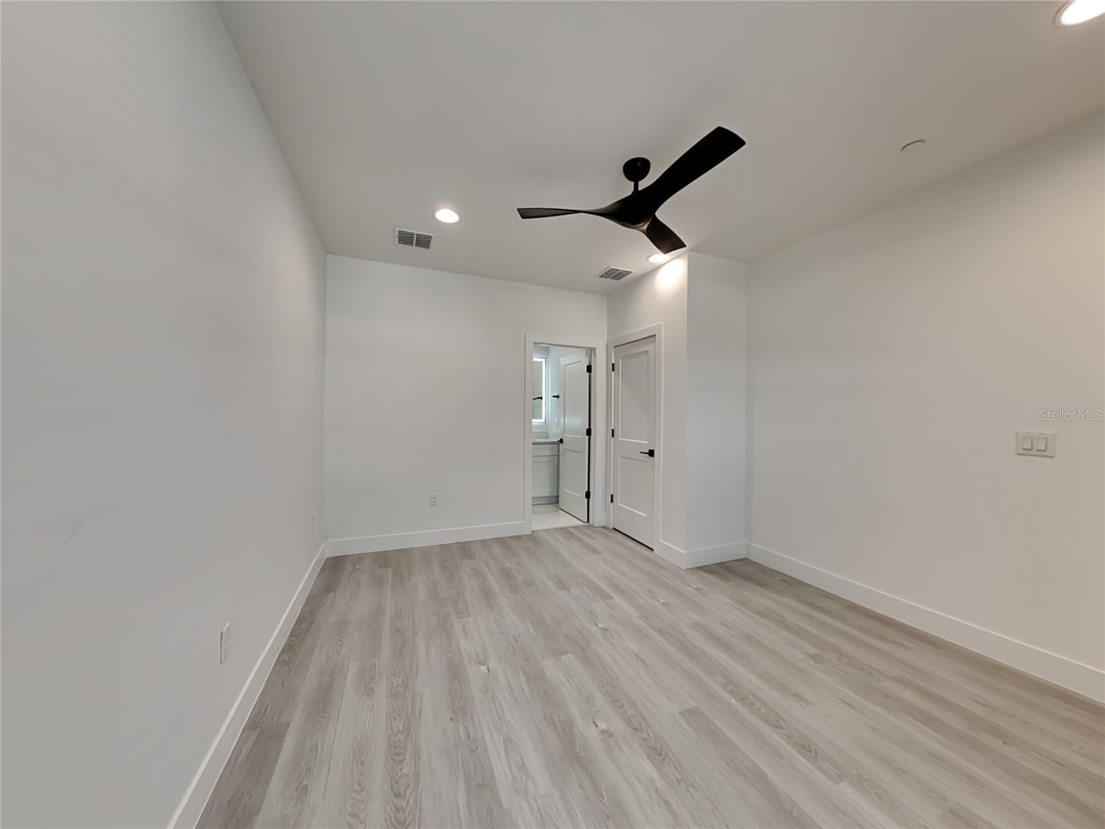 46 W JERSEY ST #7, ORLANDO, FL, 32806