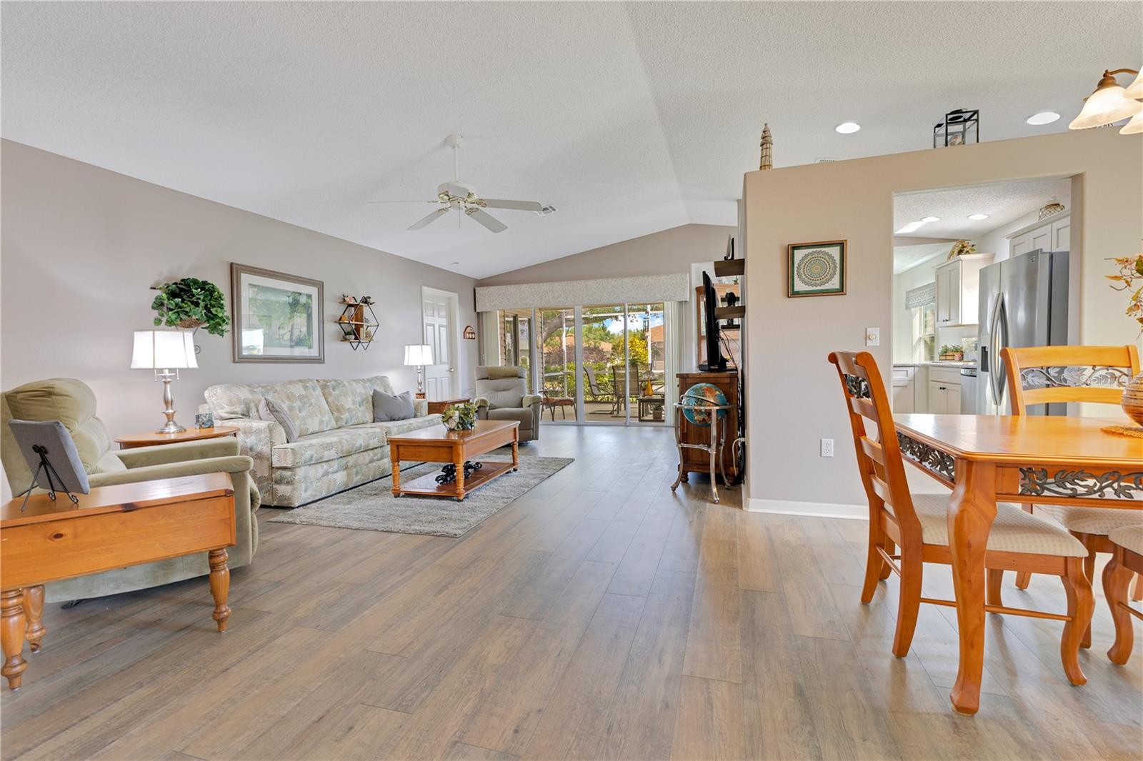 815 OLD OAKS LN, LEESBURG, FL, 34748