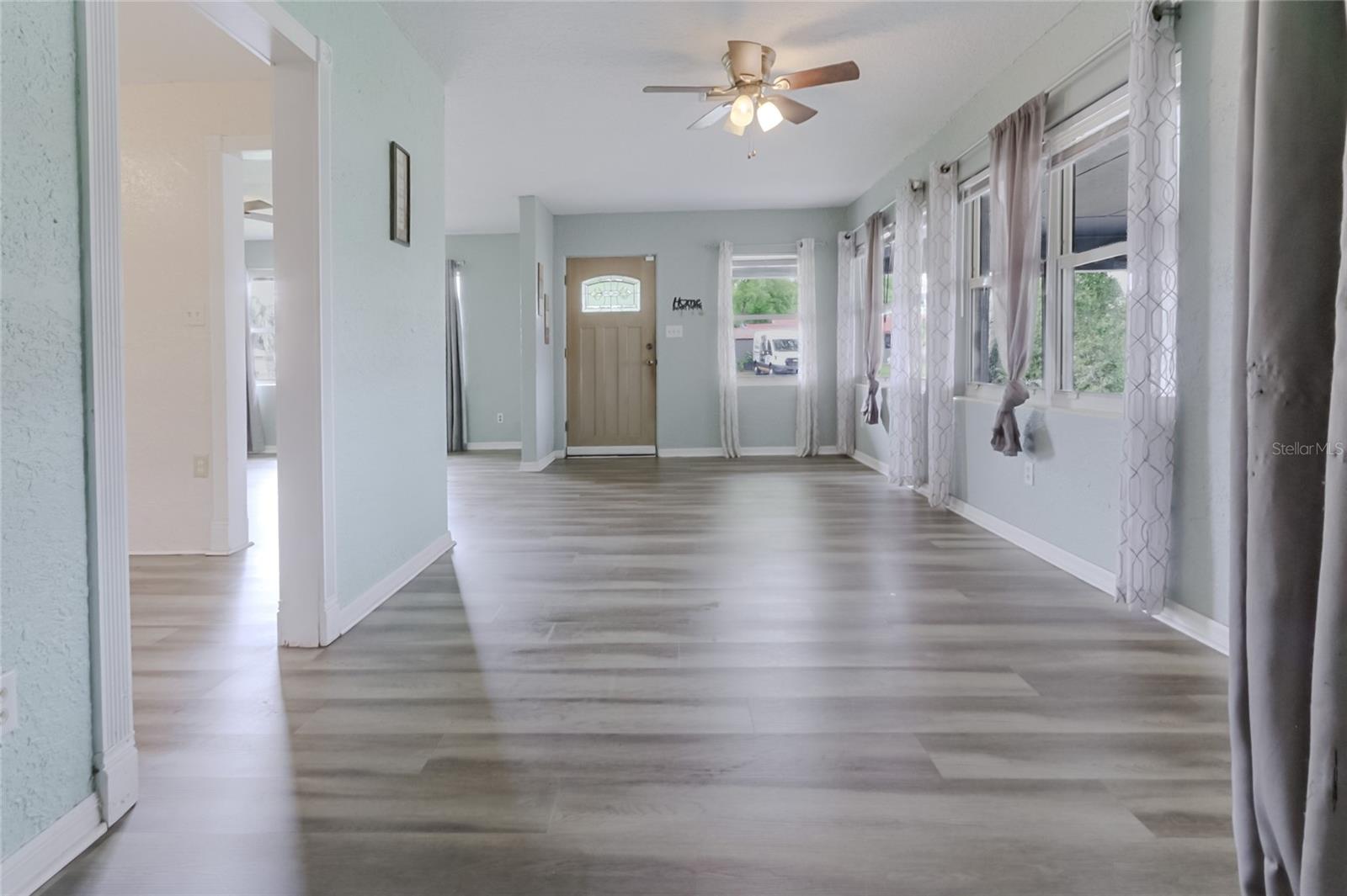 16 FLAMEVINE LN, DEBARY, FL, 32713